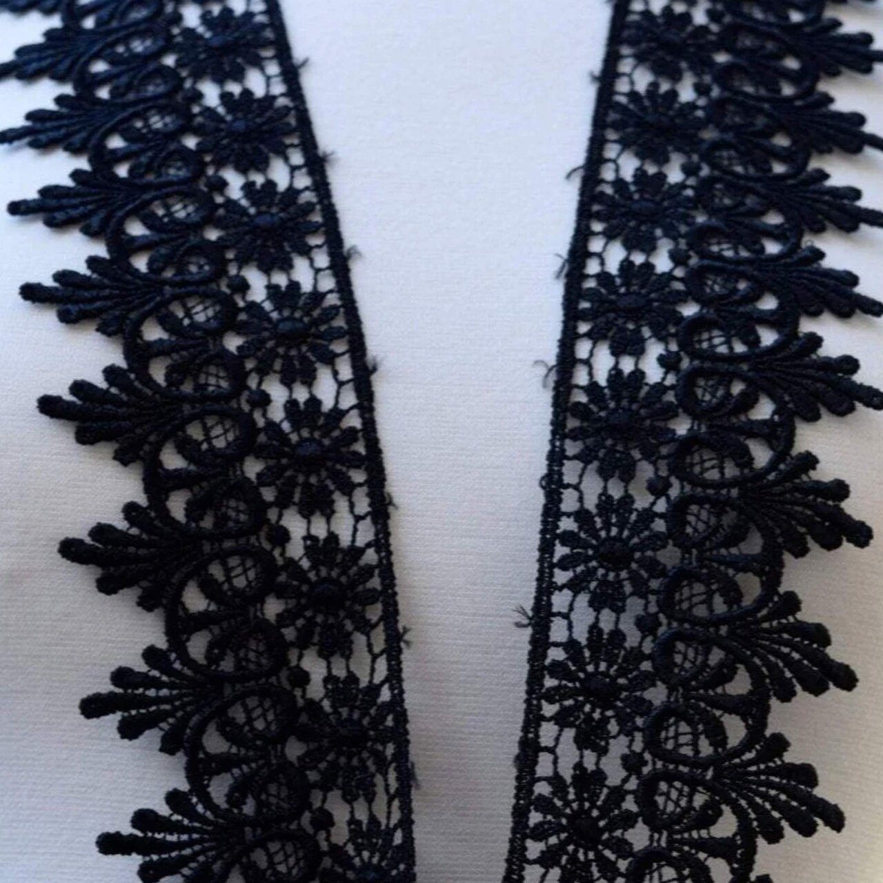 1 Yard 3 Inch Black Raven Floral Venice Lace Trim for Sewing and Crafts